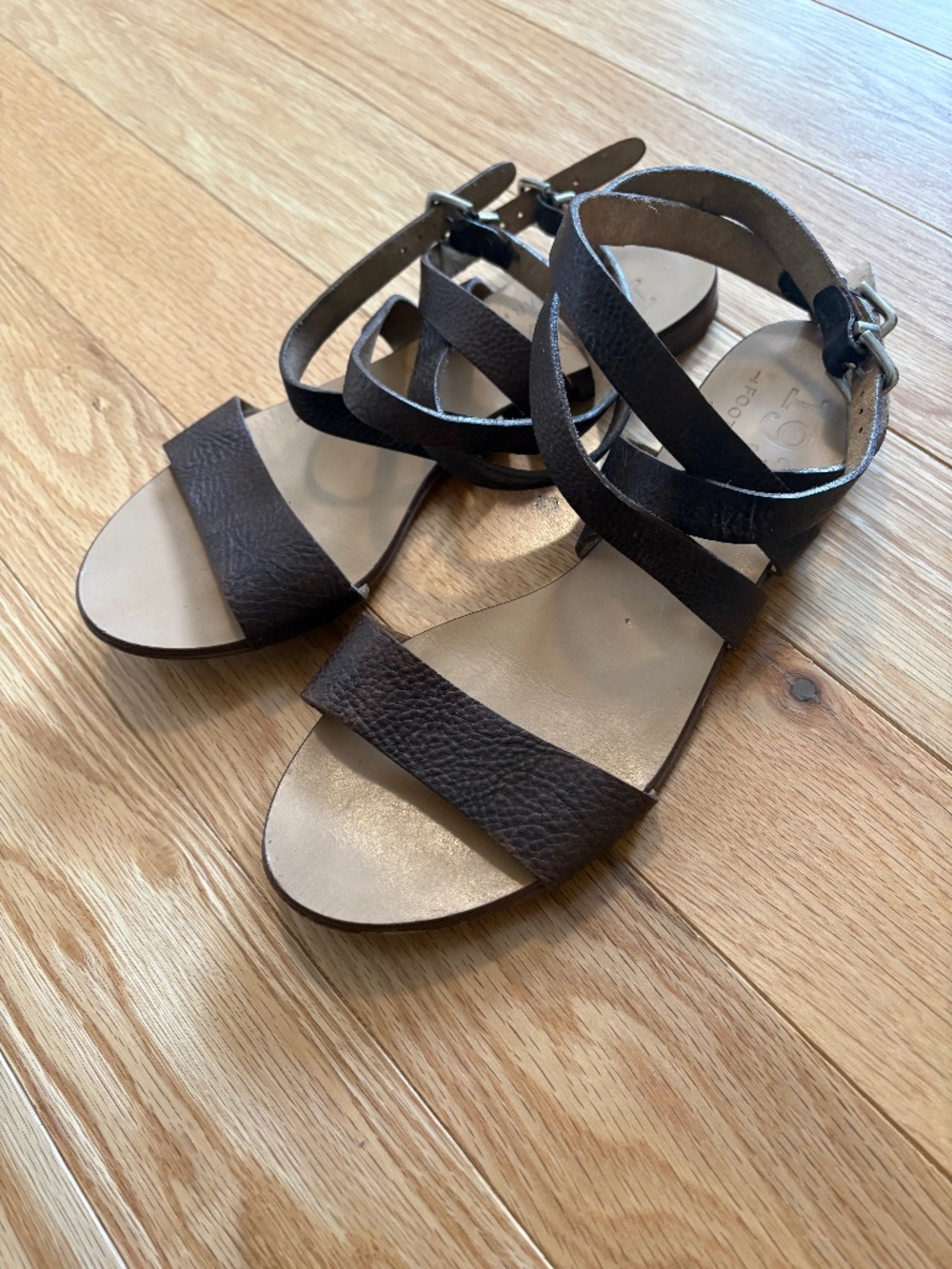 Madewell brown leather strap sandals